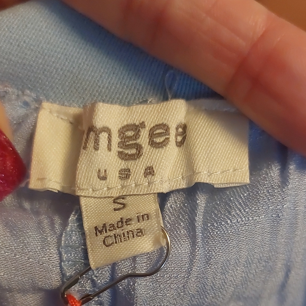 Umgee Multicolor Butterfly A-Line Skirt Perfect For Spring! NWT SIZE SMALL - Picture 2 of 9